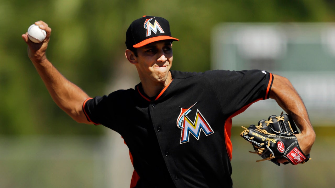 Notebook: Steve Cishek feeling better after suffering neck spasm